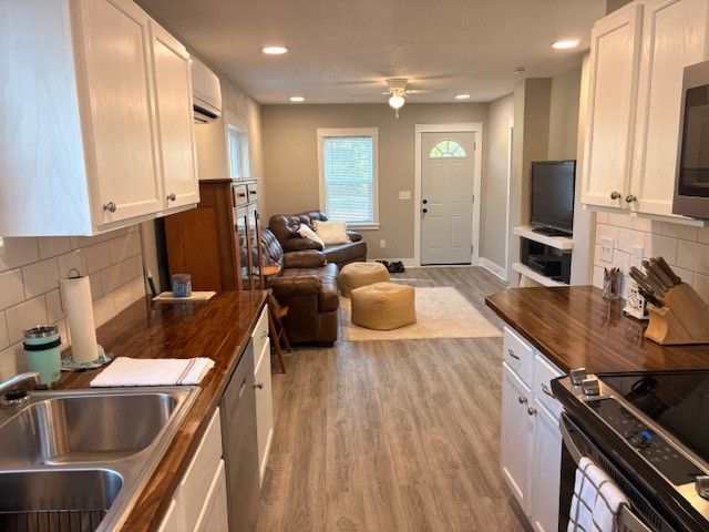 1606 N 2nd Avenue W, Newton, IA 50208