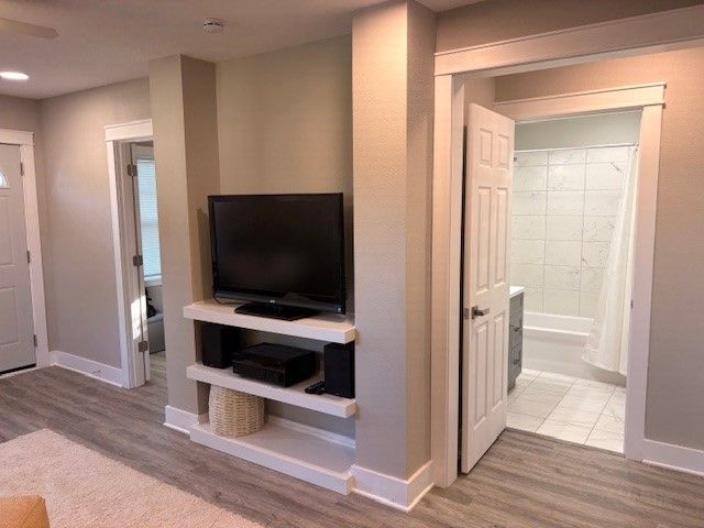 1606 N 2nd Avenue W, Newton, IA 50208