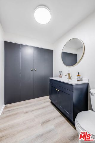 4231 W Sarah Street, Burbank, CA 91505