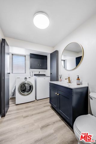 4231 W Sarah Street, Burbank, CA 91505