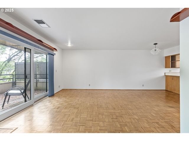 974 LINCOLN St, Eugene, OR 97401