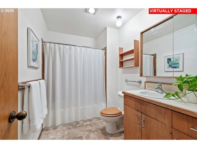 974 LINCOLN St, Eugene, OR 97401