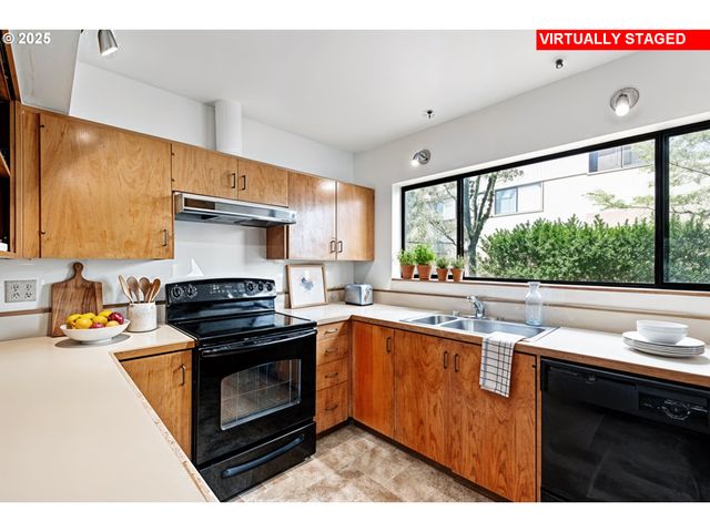 974 LINCOLN St, Eugene, OR 97401