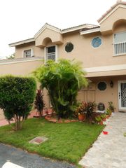 3679 NW 91st Lane, Sunrise, FL 33351