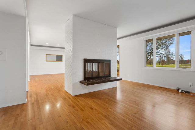 301 G H Baker Drive, Urbana, IL 61801