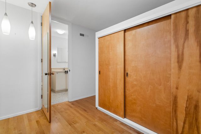 301 G H Baker Drive, Urbana, IL 61801