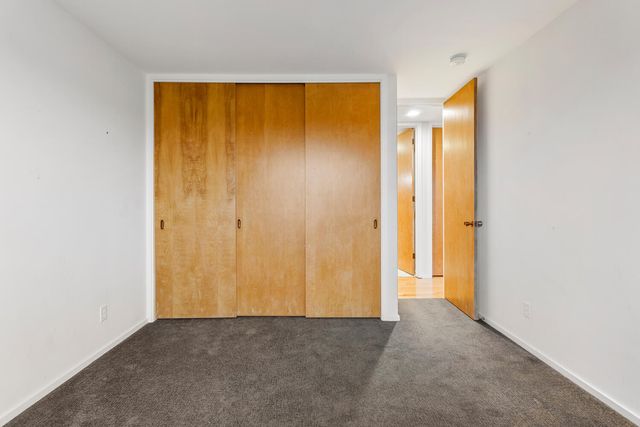 301 G H Baker Drive, Urbana, IL 61801