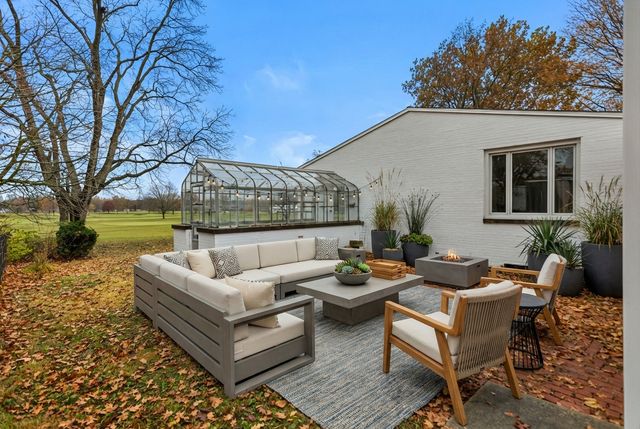 301 G H Baker Drive, Urbana, IL 61801