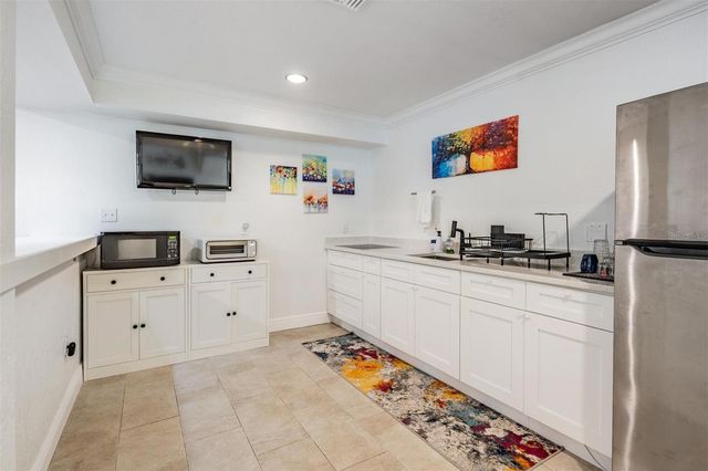 815 NW 2ND AVENUE, Ruskin, FL 33570