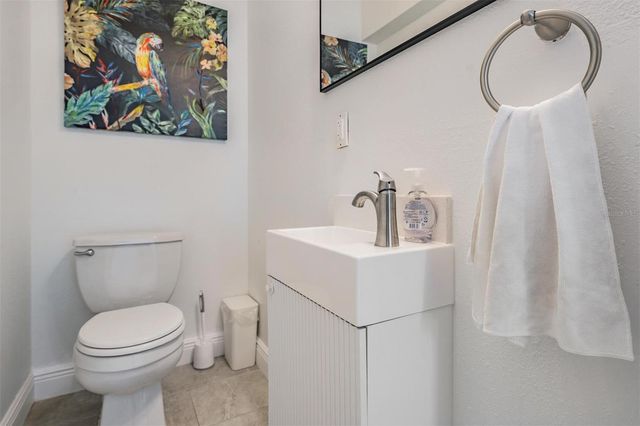 815 NW 2ND AVENUE, Ruskin, FL 33570