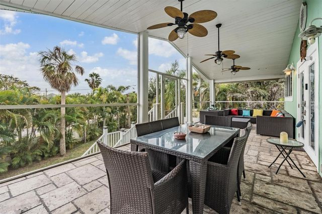 815 NW 2ND AVENUE, Ruskin, FL 33570