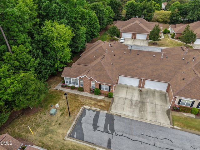 4611 Ivy Blossom Lane, Raleigh, NC 27604