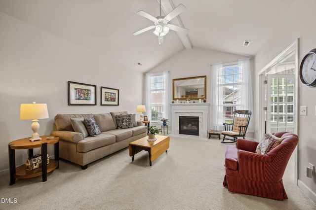 4611 Ivy Blossom Lane, Raleigh, NC 27604