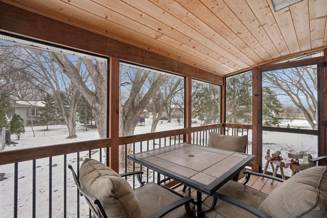 523 Main Street N, Saint Michael, MN 55376