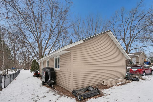 523 Main Street N, Saint Michael, MN 55376