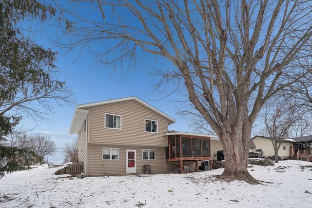 523 Main Street N, Saint Michael, MN 55376