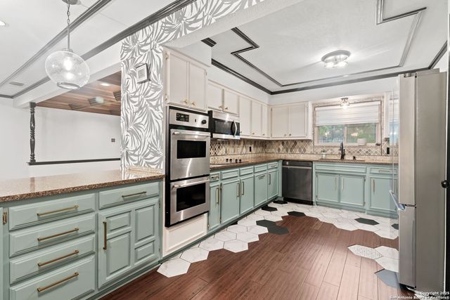 28160 Windwood Drive East # 1, Boerne, TX 78006