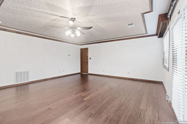 28160 Windwood Drive East # 1, Boerne, TX 78006