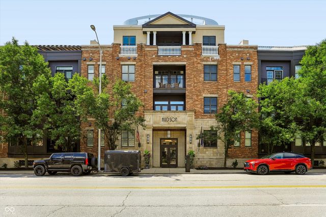 355 E Ohio Street 213, Indianapolis, IN 46204