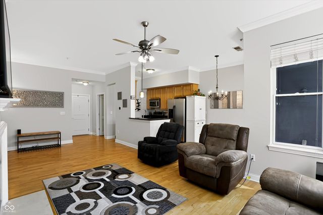 355 E Ohio Street 213, Indianapolis, IN 46204