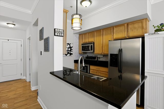 355 E Ohio Street 213, Indianapolis, IN 46204