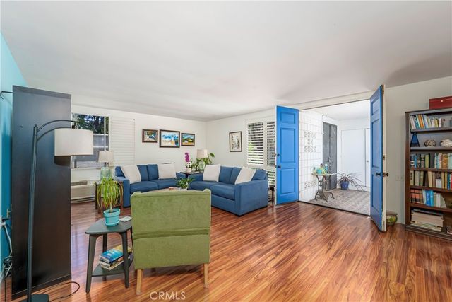 489 Calle Cadiz D, Laguna Woods, CA 92637