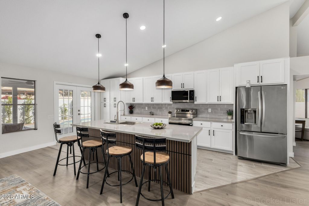 Image 14 of property listing at 11365 N 109TH Way, Scottsdale, AZ 85259