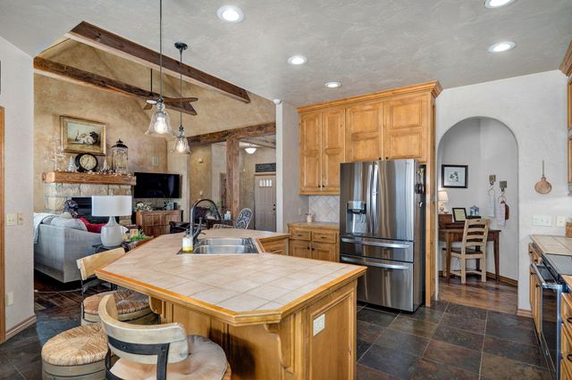815 E Beaufort Street, Nixa, MO 65714