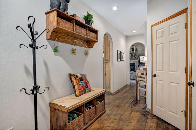 815 E Beaufort Street, Nixa, MO 65714