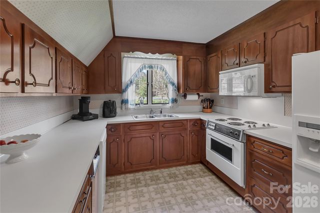 2912 Waterside Drive, Shelby, NC 28150