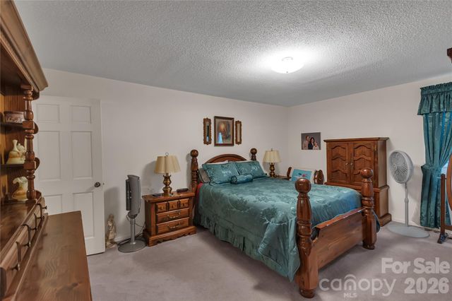 2912 Waterside Drive, Shelby, NC 28150