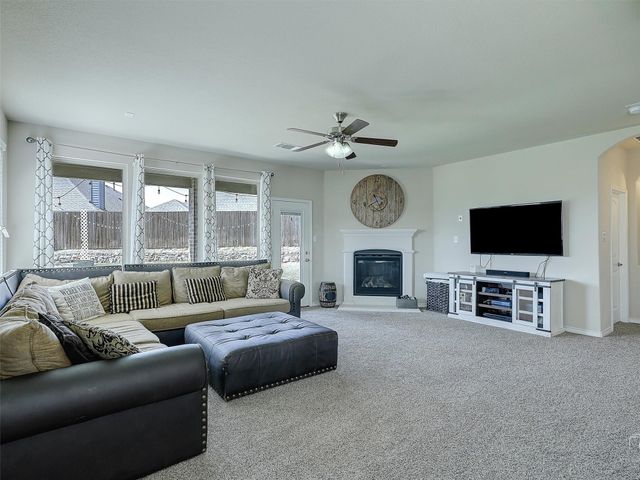 805 Lake Cypress Lane, Little Elm, TX 75068