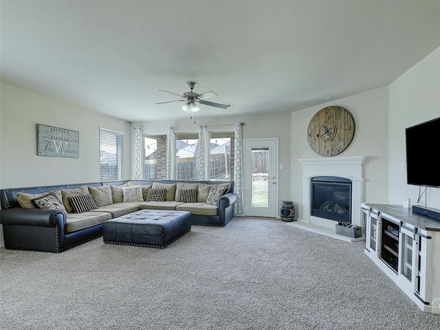 805 Lake Cypress Lane, Little Elm, TX 75068