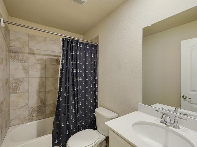 805 Lake Cypress Lane, Little Elm, TX 75068