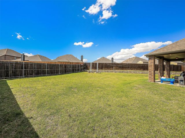 805 Lake Cypress Lane, Little Elm, TX 75068