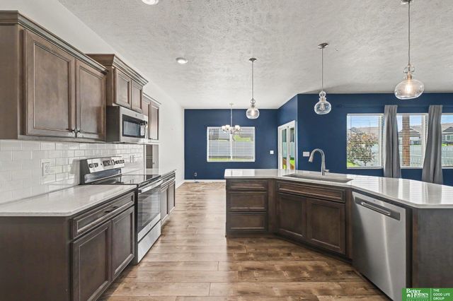 6307 N 169th Street, Omaha, NE 68116