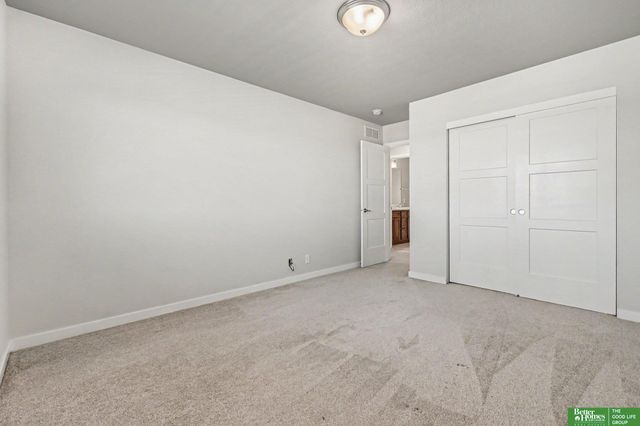 6307 N 169th Street, Omaha, NE 68116