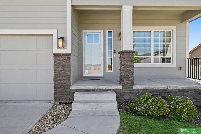 6307 N 169th Street, Omaha, NE 68116