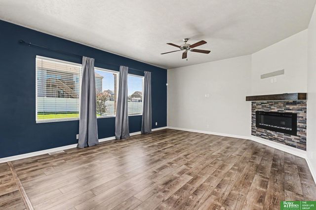6307 N 169th Street, Omaha, NE 68116