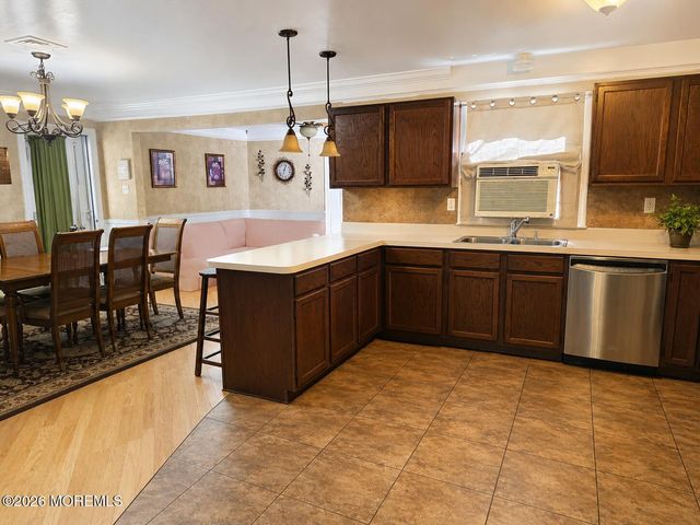 22 Radcliff Avenue, Browns Mills, NJ 08015