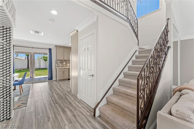 6441 Hummingbird Lane, Las Vegas, NV 89103