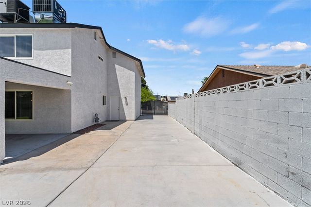 6441 Hummingbird Lane, Las Vegas, NV 89103