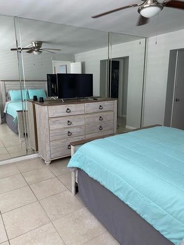 209 SE 6th Street 4, Boynton Beach, FL 33435