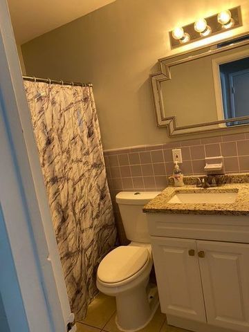 209 SE 6th Street 4, Boynton Beach, FL 33435