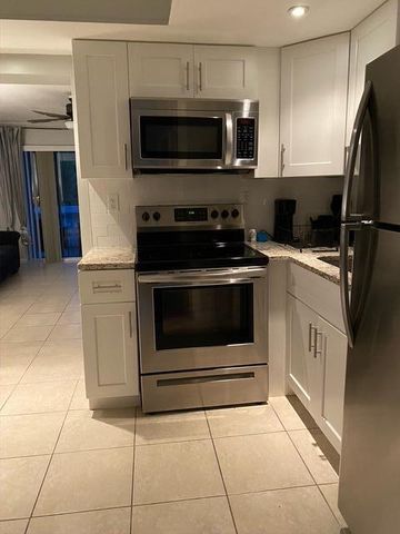 209 SE 6th Street 4, Boynton Beach, FL 33435
