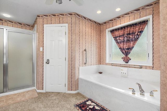 1668 County Road 324, Navasota, TX 77868