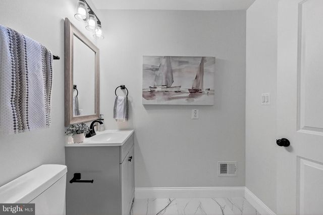 3240 POPE ST SE, Washington, DC 20020