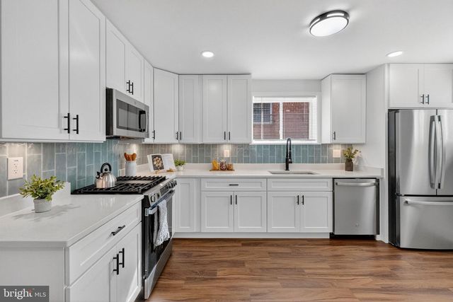 3240 POPE ST SE, Washington, DC 20020