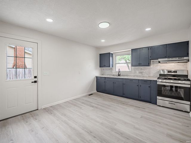 3414 Wansford Avenue, Evansville, IN 47711