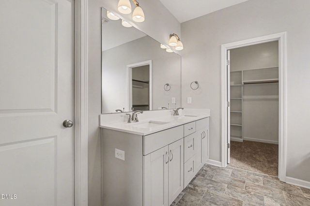 106 Two Daughters Stream, Smithfield, NC 27577